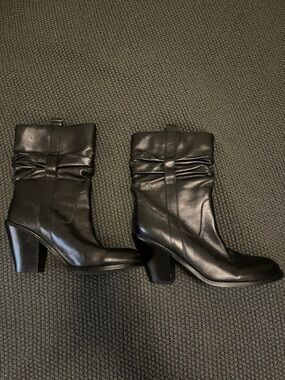 Black Leather Women's Boots